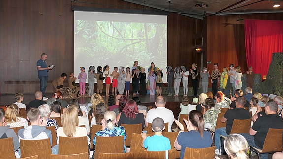 P1025378