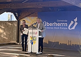 image00016